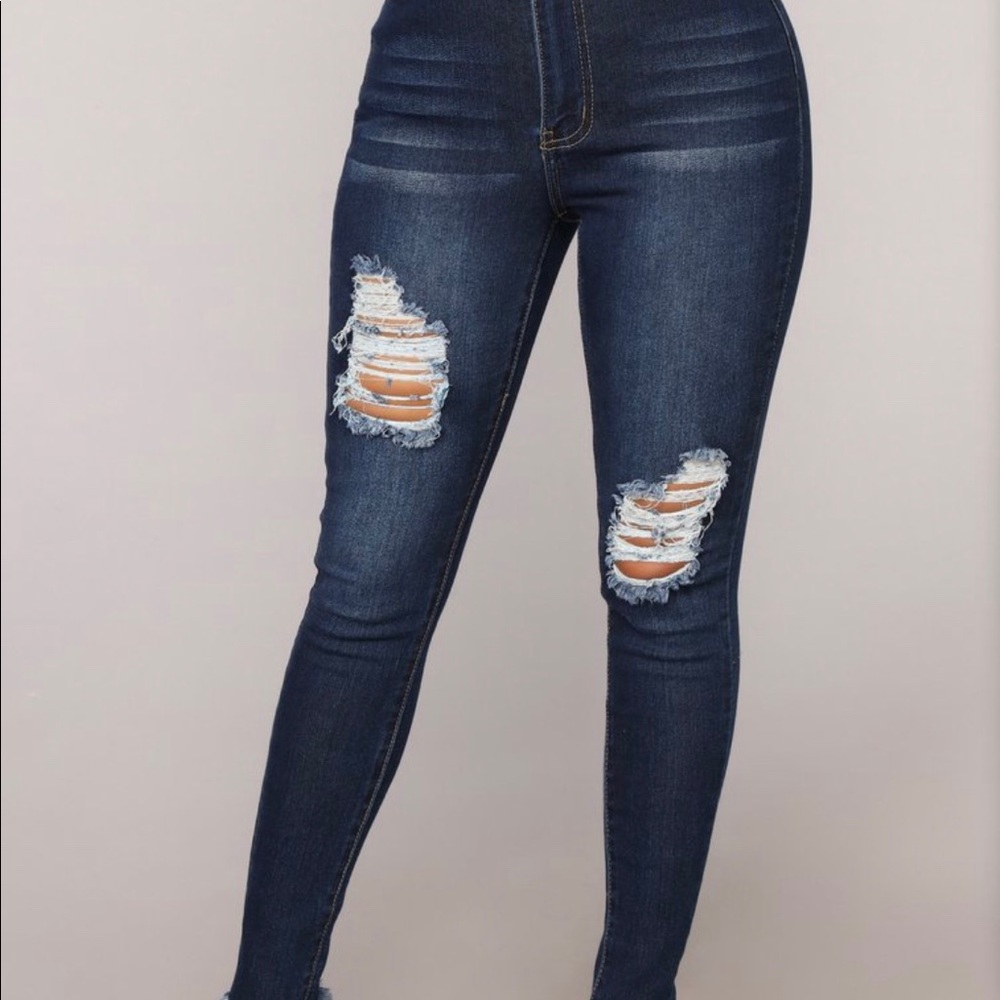 Fashion Nova ripped jeans